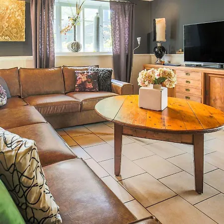 Well Maintained Holiday In An Old Dutch Haubarg Farmhouse Near Egmond Aan Zee Apartament